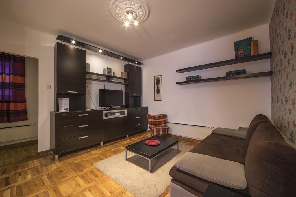 D-Home Apartment Belgrad Exteriör bild