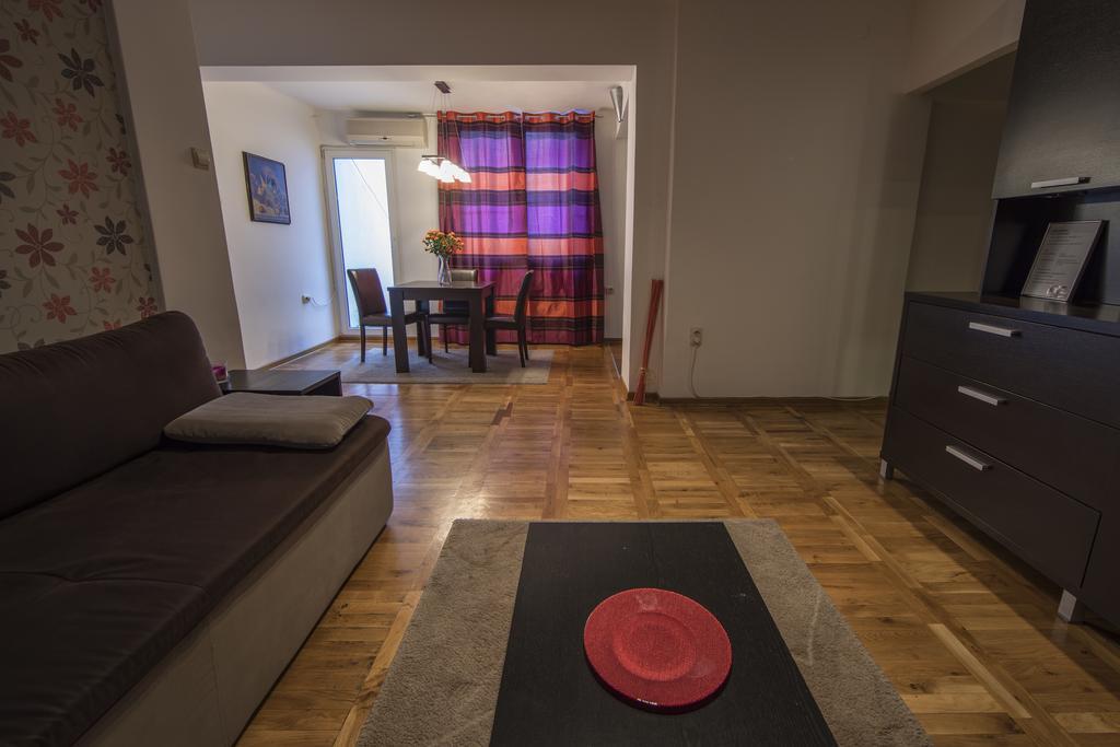 D-Home Apartment Belgrad Exteriör bild