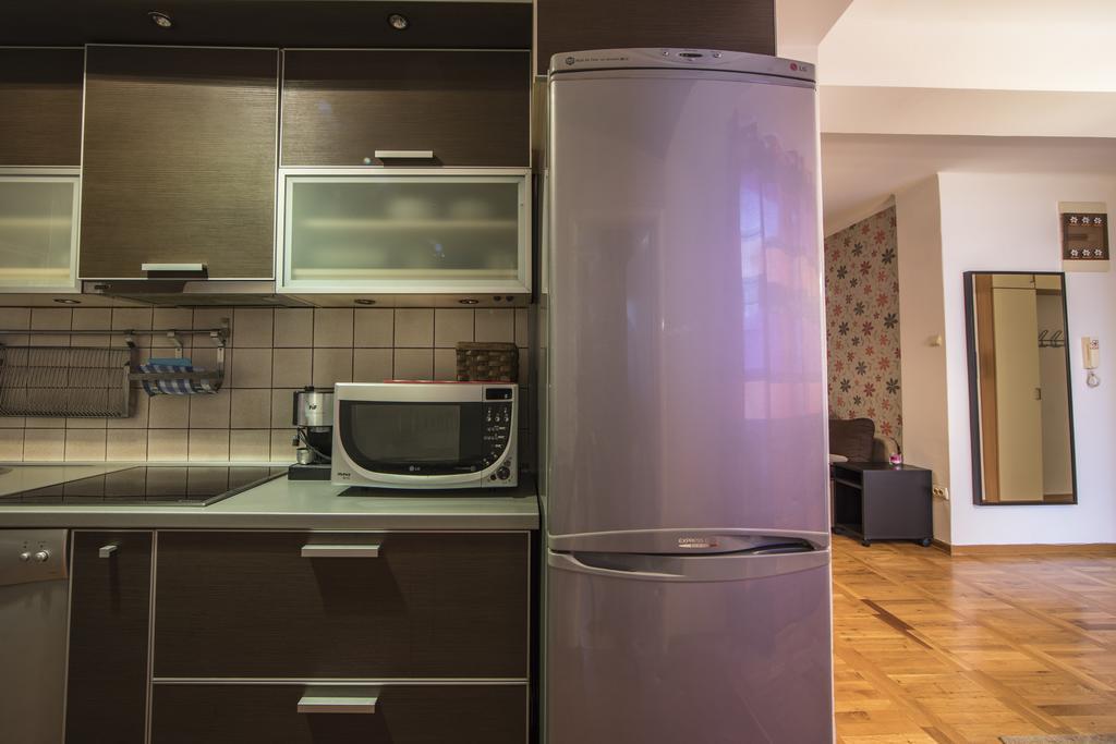 D-Home Apartment Belgrad Exteriör bild